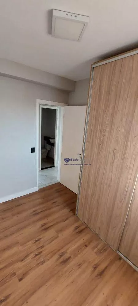 Apartamento à venda com 3 quartos, 72m² - Foto 2