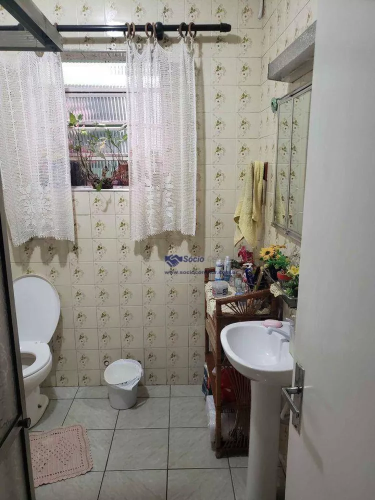 Casa à venda com 3 quartos, 174m² - Foto 6