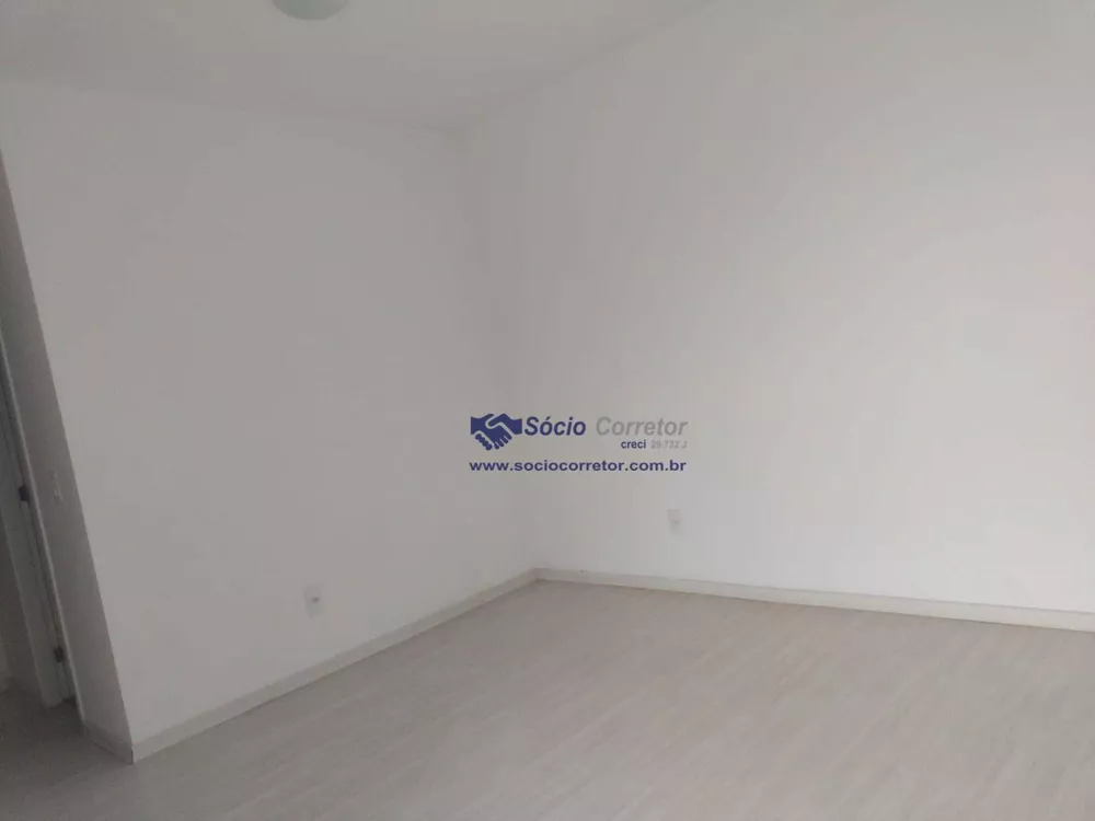 Apartamento à venda com 3 quartos, 72m² - Foto 3