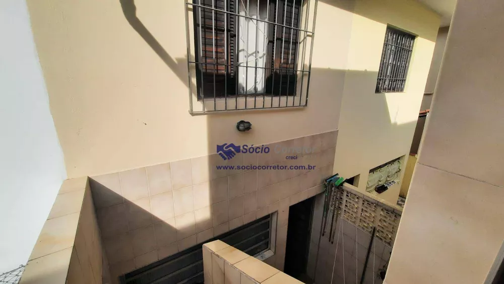 Sobrado à venda com 2 quartos, 111m² - Foto 3