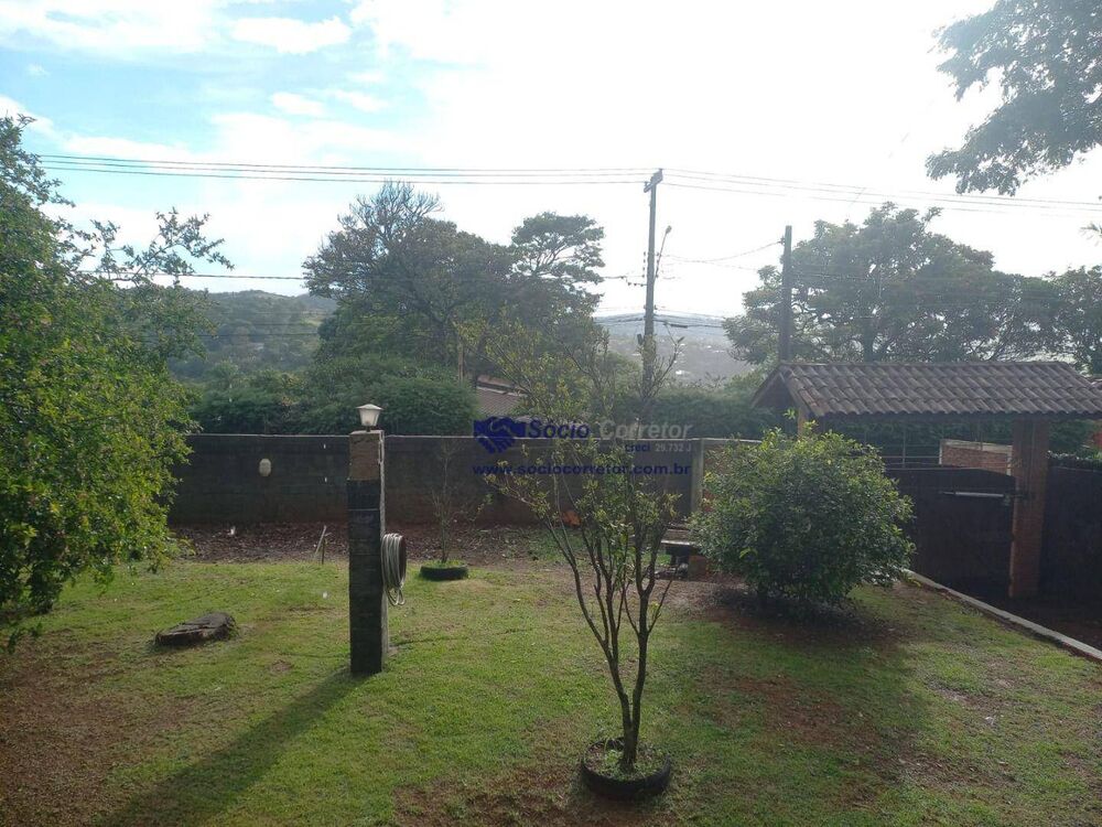 Chácara, 3 quartos, 1000 m² - Foto 1