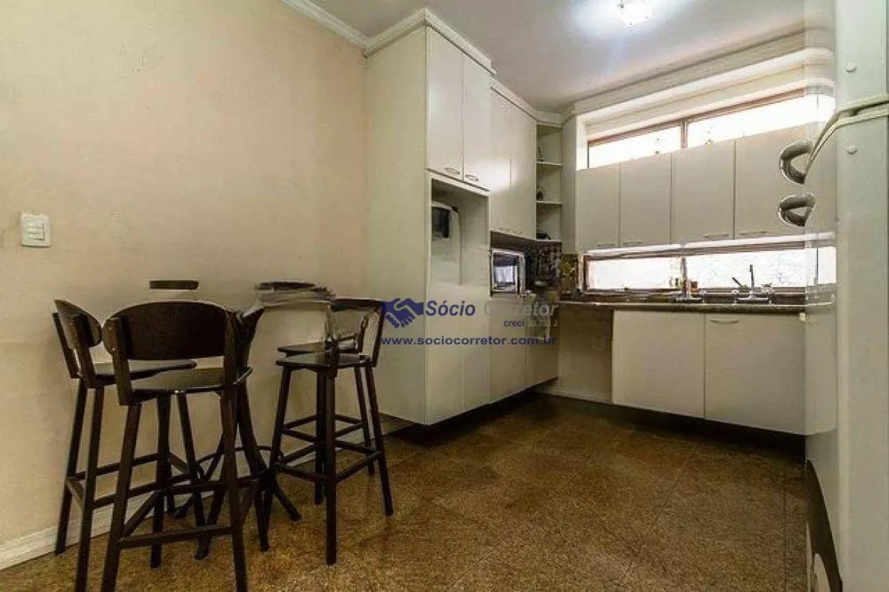 Sobrado à venda com 3 quartos, 384m² - Foto 10