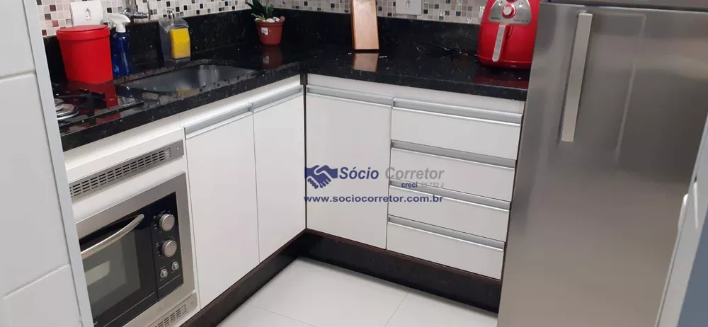 Apartamento à venda com 1 quarto, 50m² - Foto 4