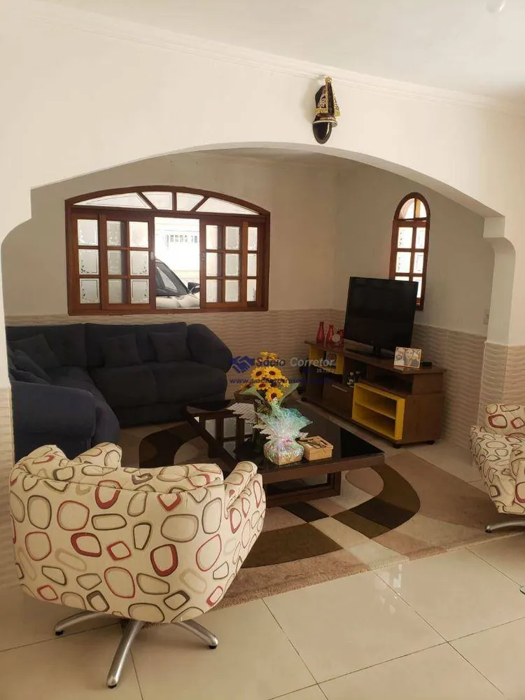 Casa, 3 quartos, 182 m² - Foto 3