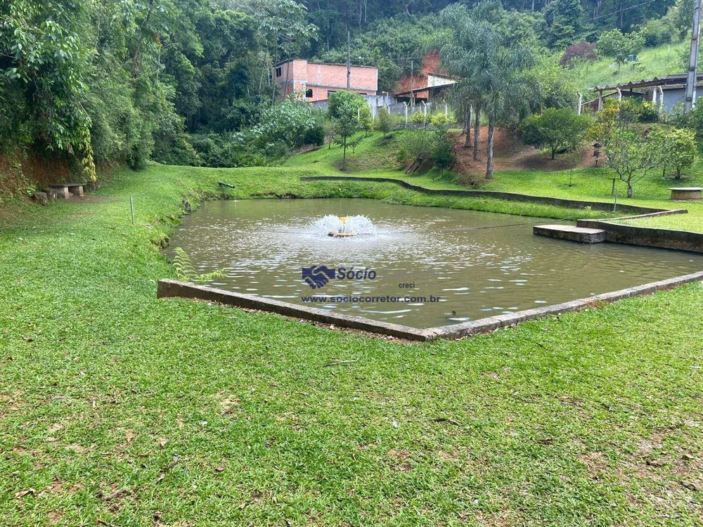 Chácara, 3 quartos, 2677 m² - Foto 5