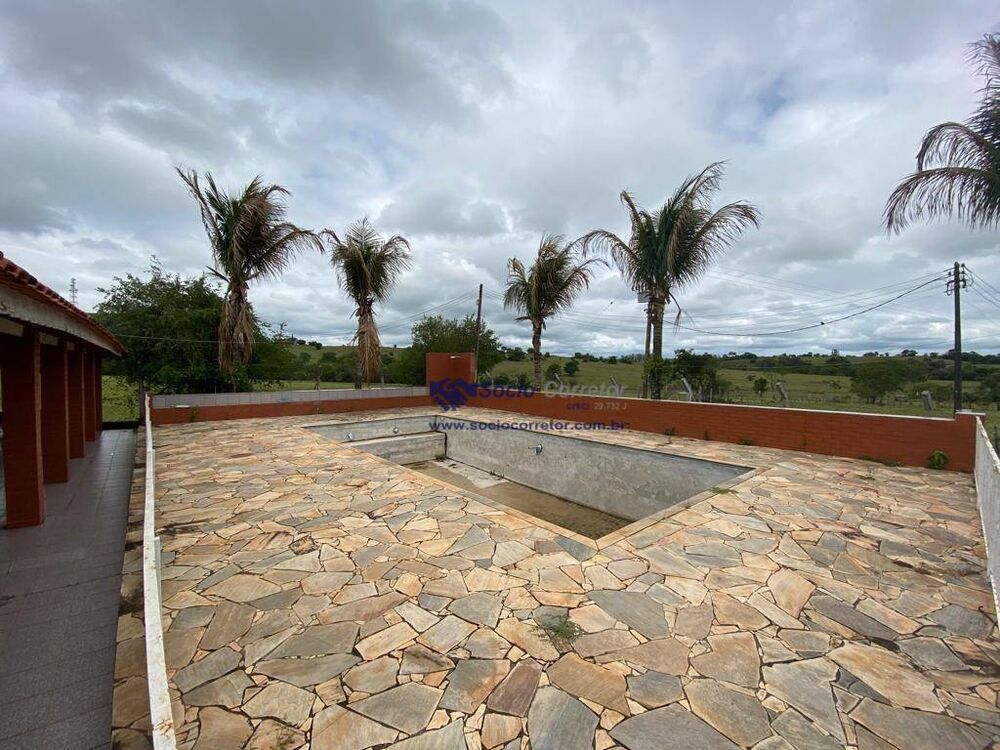 Sítio, 4 quartos, 13 hectares - Foto 1