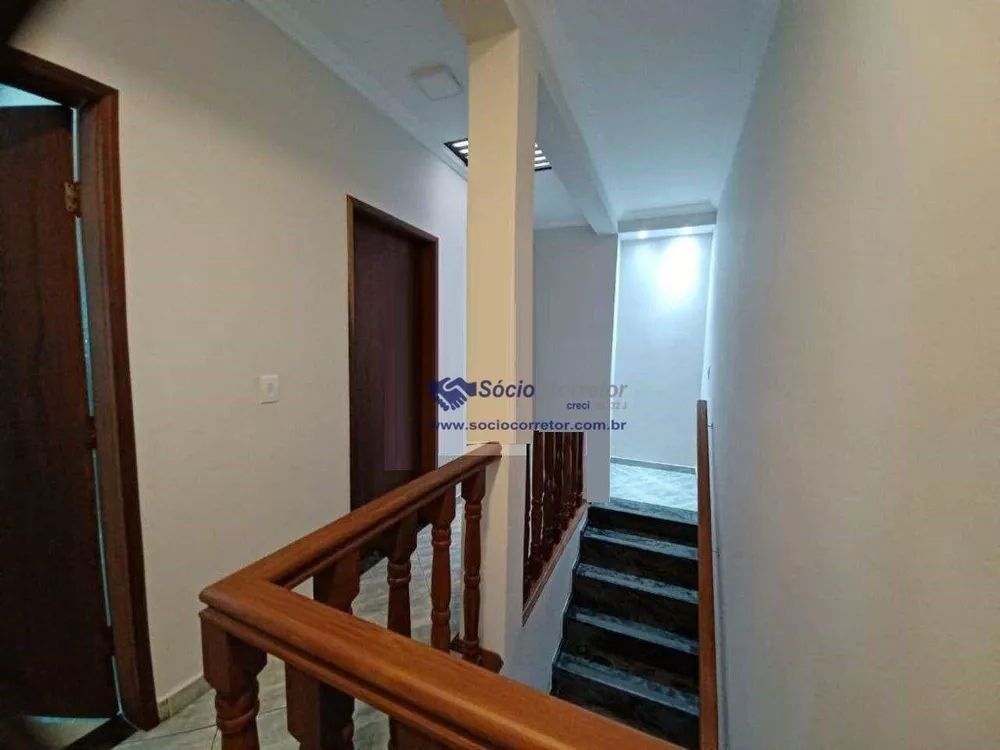 Casa à venda com 3 quartos, 200m² - Foto 5