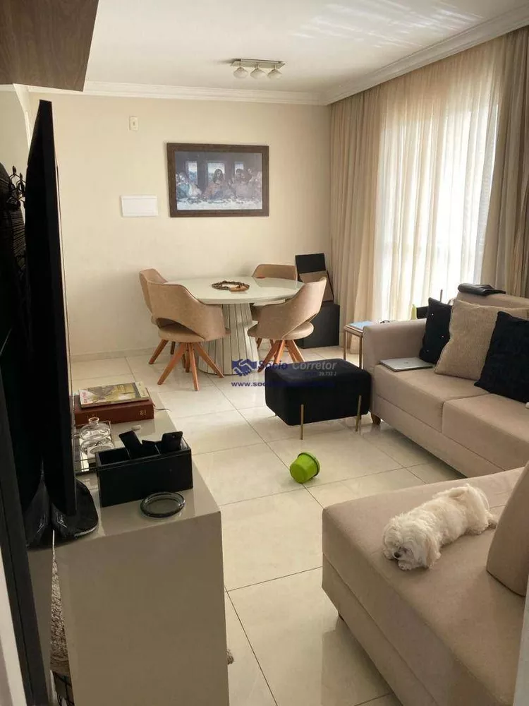 Apartamento à venda com 3 quartos, 67m² - Foto 4