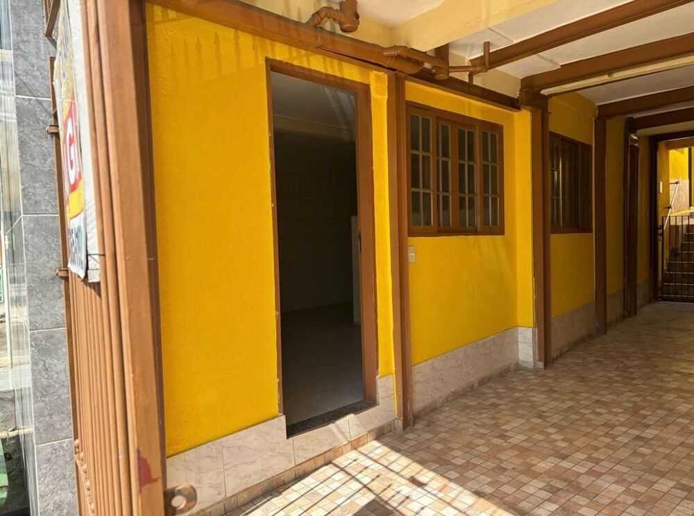 Casa, 5 quartos, 212 m² - Foto 1