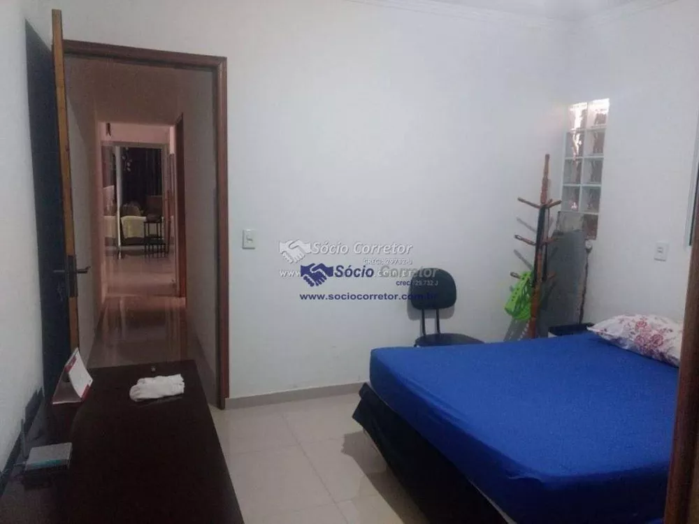 Casa à venda com 2 quartos, 100m² - Foto 11