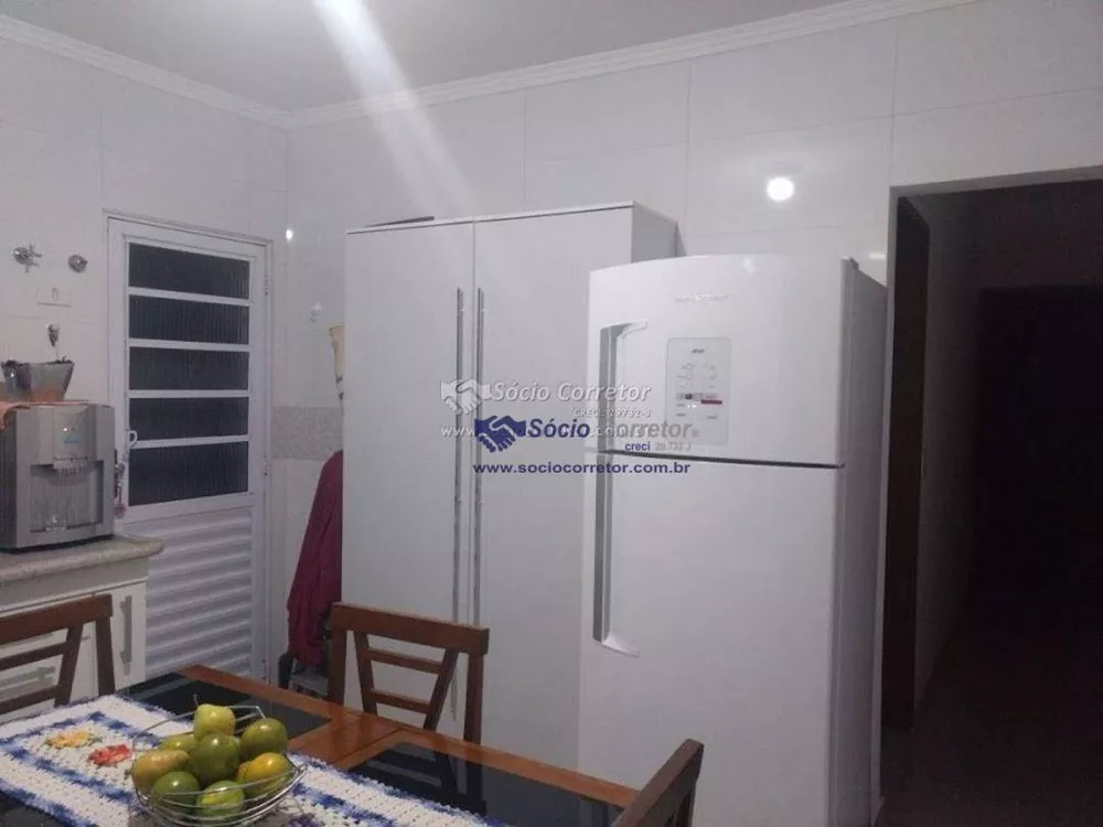 Casa à venda com 2 quartos, 100m² - Foto 6