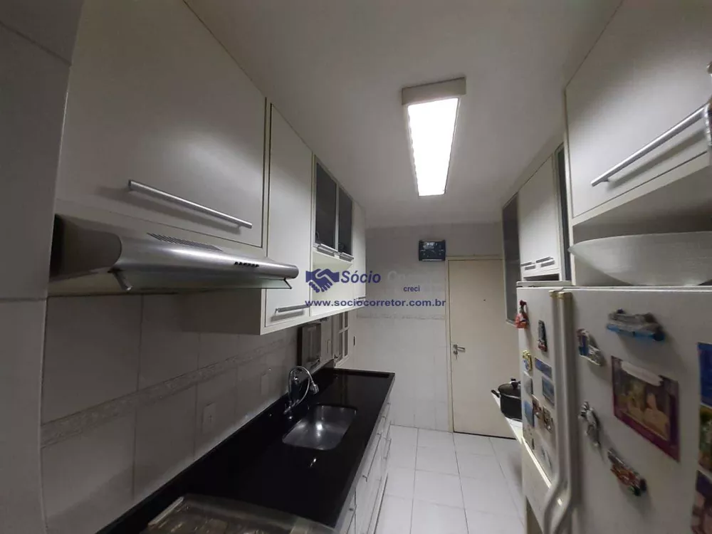 Apartamento à venda com 3 quartos, 80m² - Foto 4