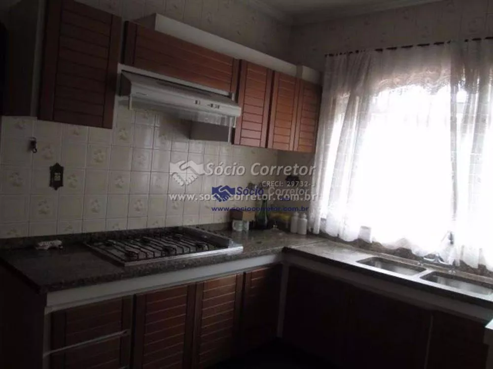 Sobrado à venda com 3 quartos, 530m² - Foto 11