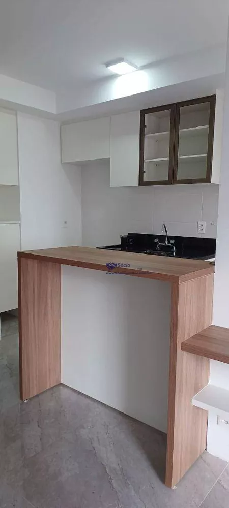 Apartamento à venda com 2 quartos, 68m² - Foto 7