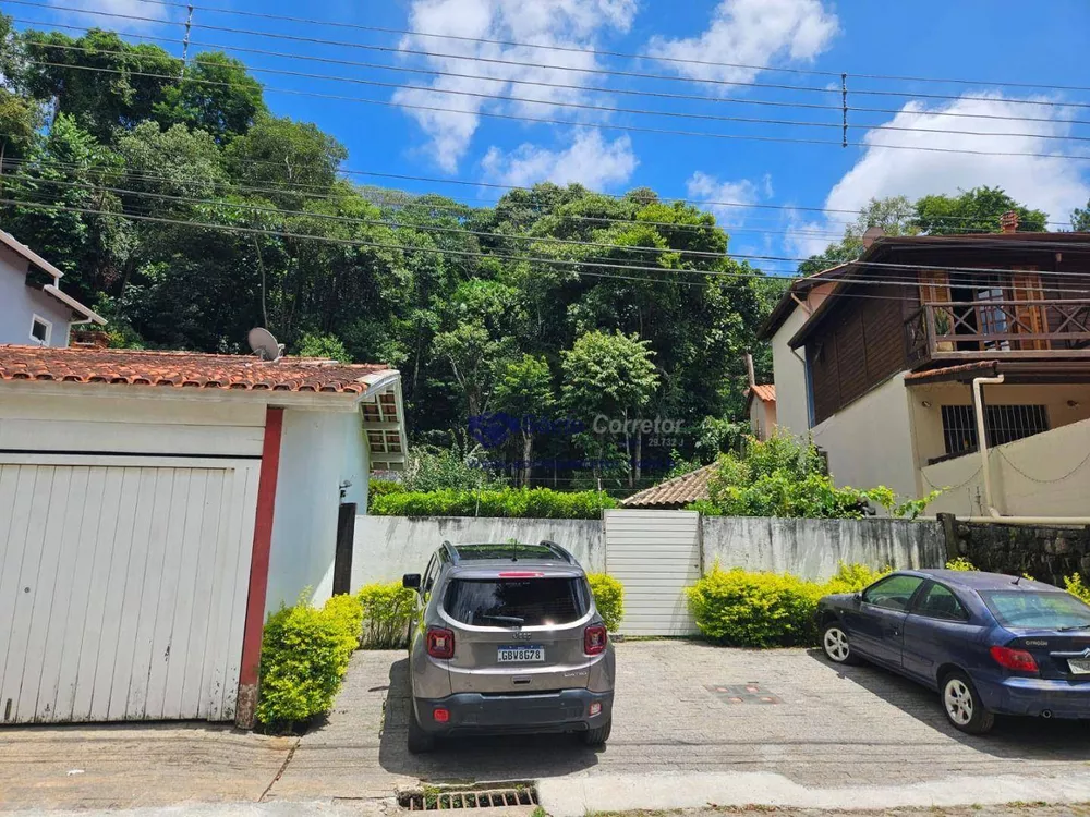 Casa de Condomínio à venda com 2 quartos, 251m² - Foto 2