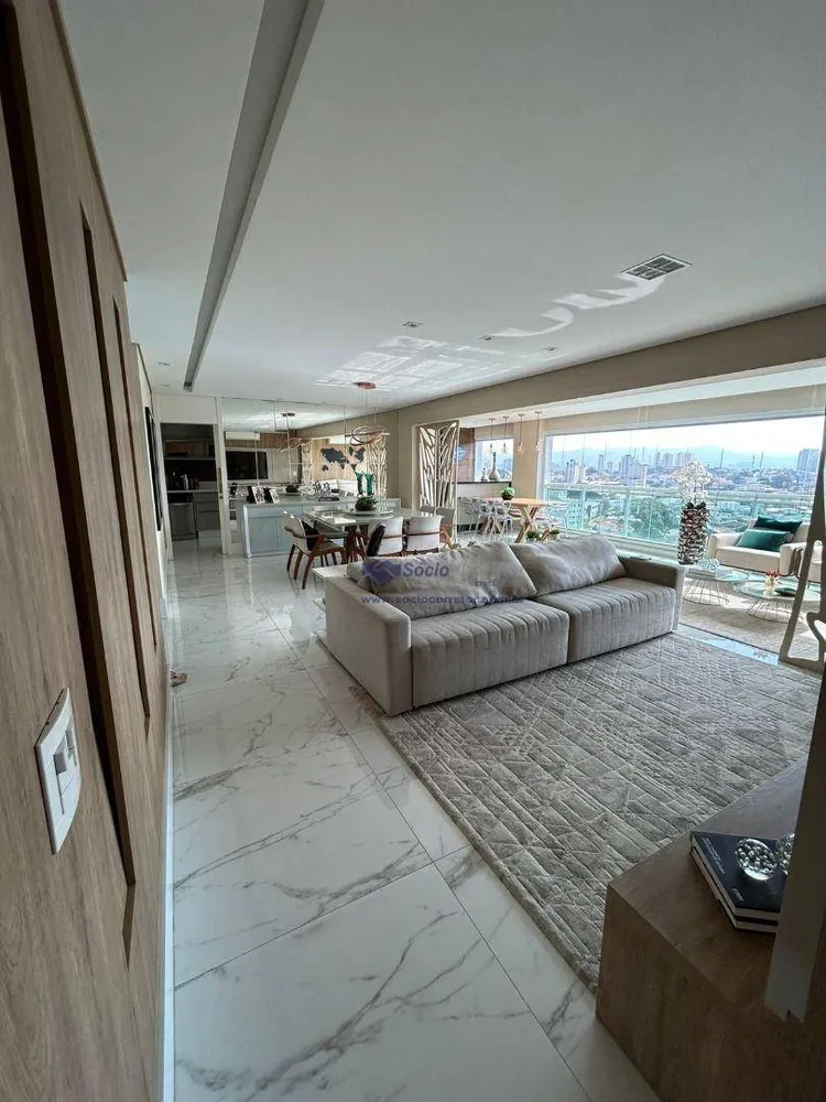 Apartamento, 3 quartos, 168 m² - Foto 1