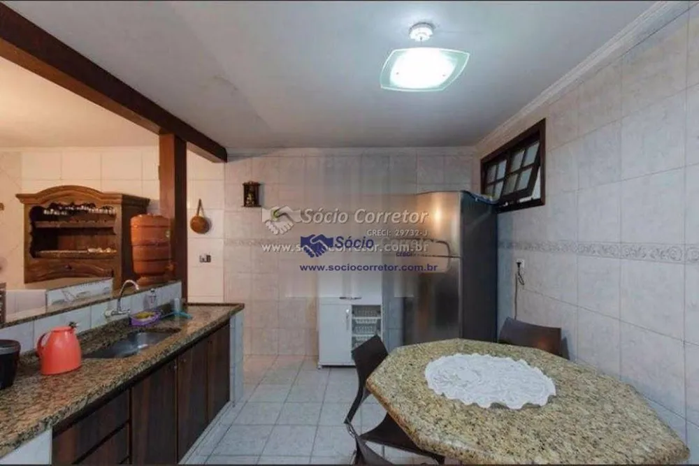 Sobrado, 3 quartos, 200 m² - Foto 4
