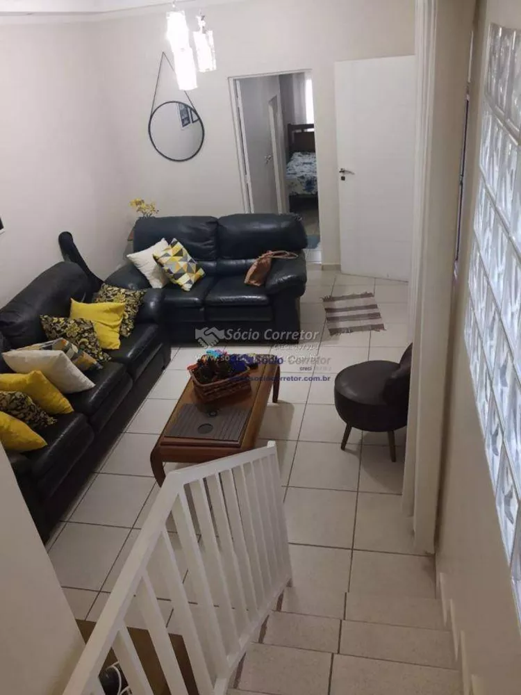 Sobrado à venda com 3 quartos, 120m² - Foto 2