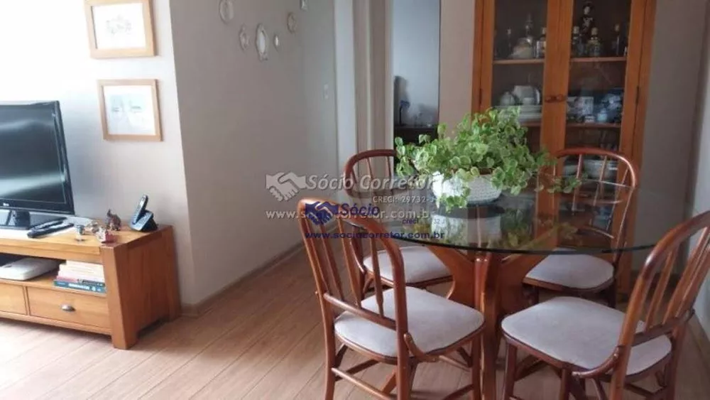 Apartamento à venda com 2 quartos, 68m² - Foto 6