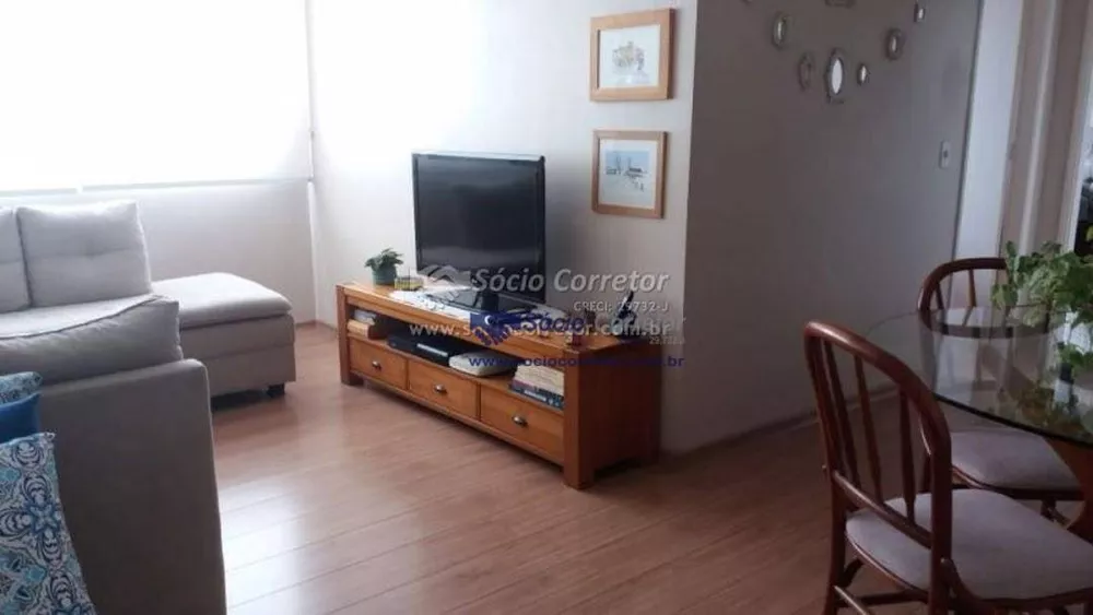 Apartamento à venda com 2 quartos, 68m² - Foto 3