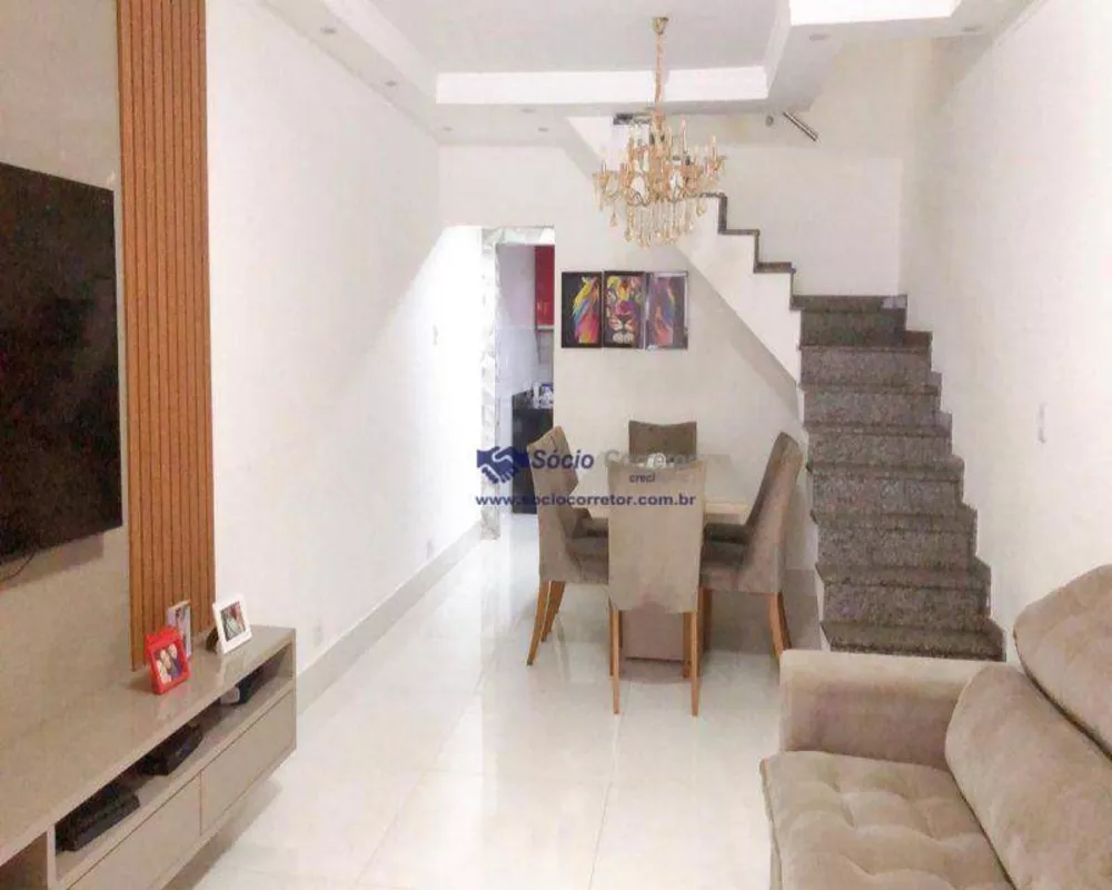 Sobrado à venda com 3 quartos, 155m² - Foto 1