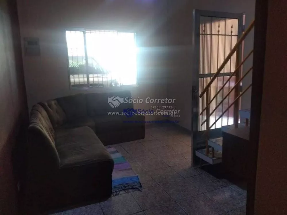 Casa de Condomínio à venda com 3 quartos, 125m² - Foto 4