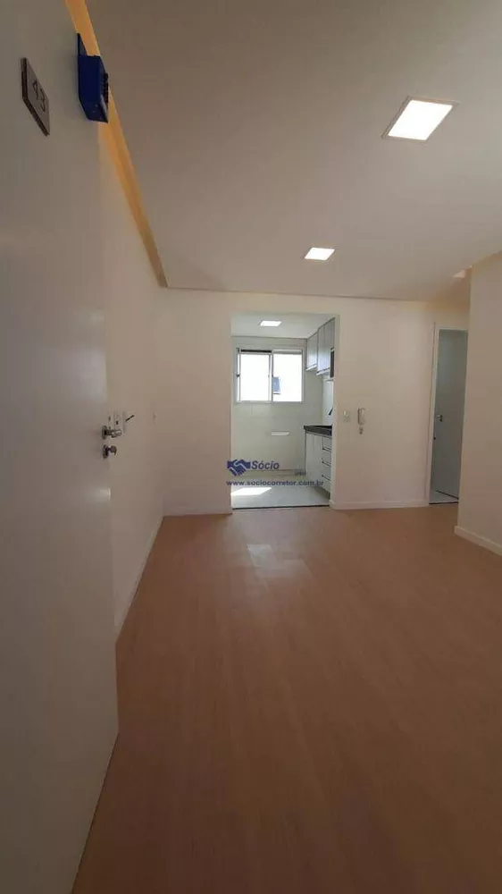 Apartamento à venda com 2 quartos, 38m² - Foto 8