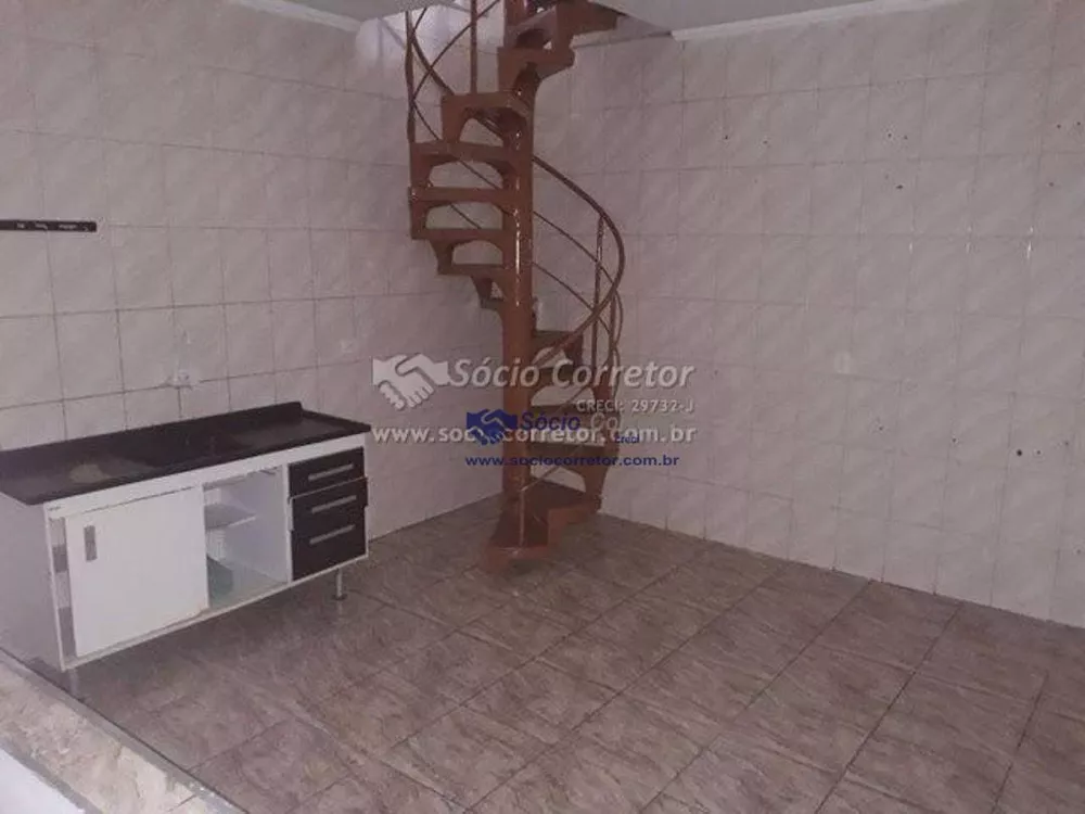 Casa à venda com 2 quartos, 50m² - Foto 1