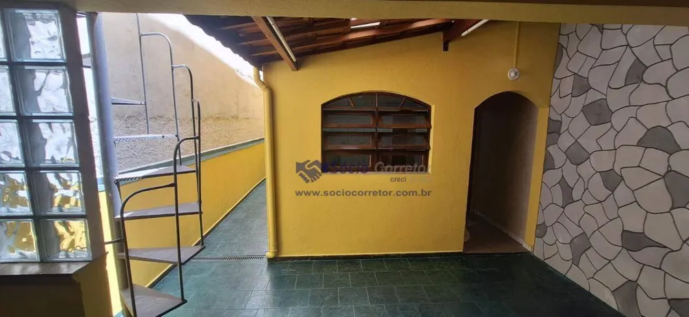 Sobrado, 3 quartos, 190 m² - Foto 1