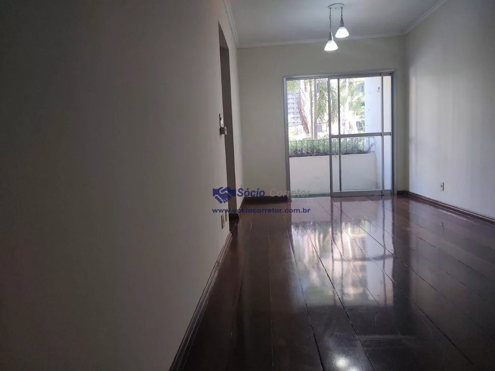 Apartamento à venda com 2 quartos, 62m² - Foto 3