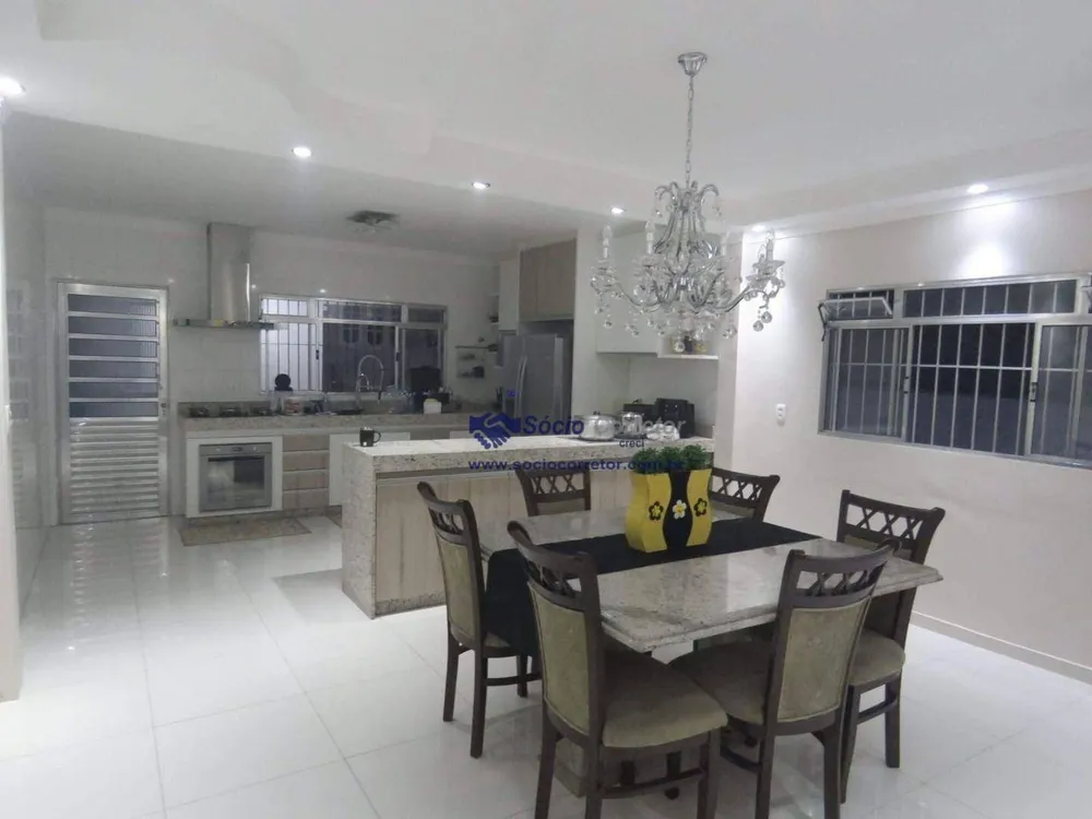 Sobrado, 3 quartos, 295 m² - Foto 5