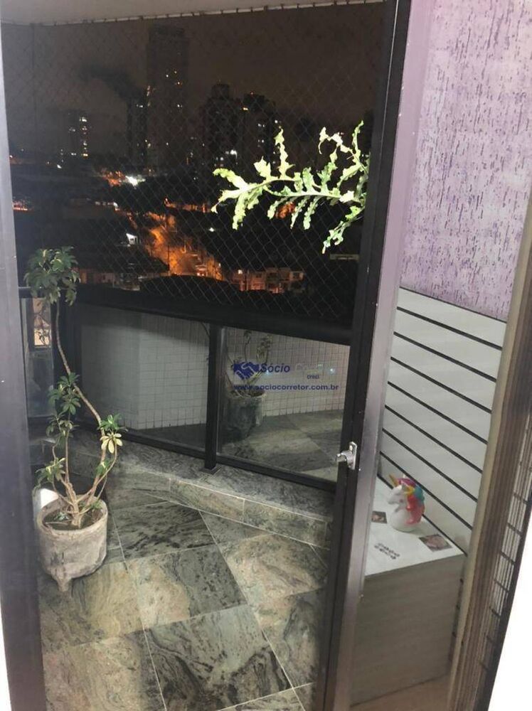 Apartamento à venda com 3 quartos, 105m² - Foto 21