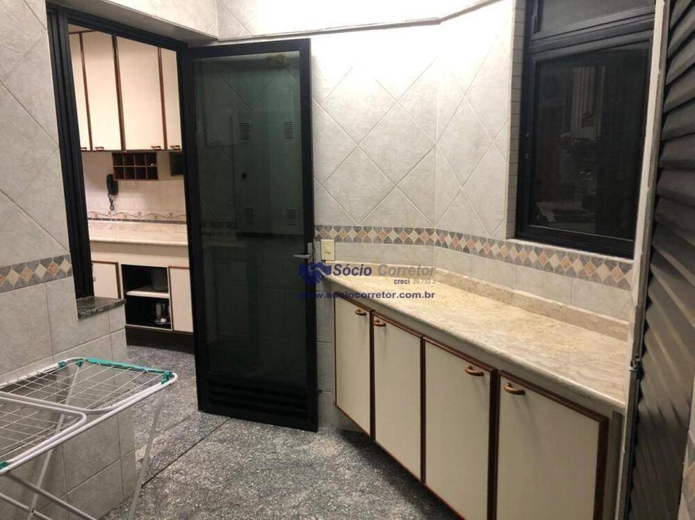 Apartamento à venda com 3 quartos, 105m² - Foto 28