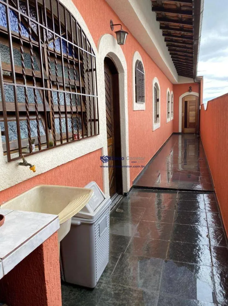 Sobrado, 3 quartos, 204 m² - Foto 3