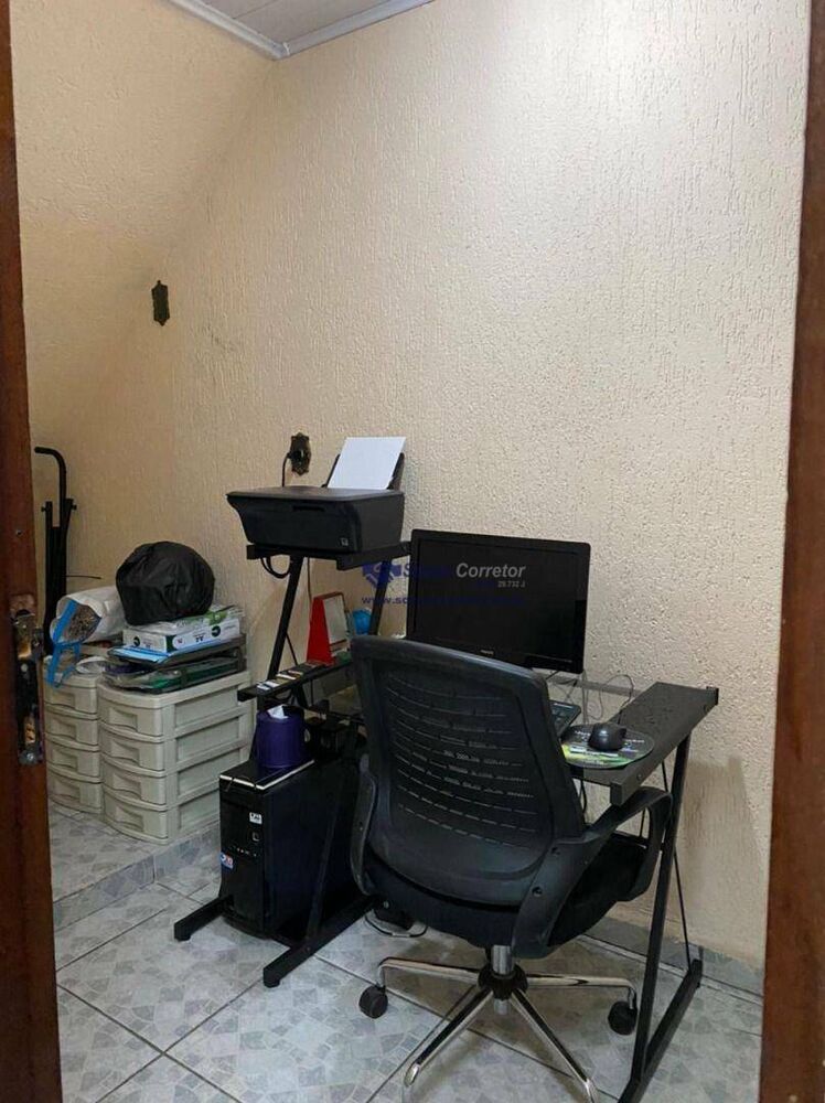 Sobrado, 3 quartos, 204 m² - Foto 1