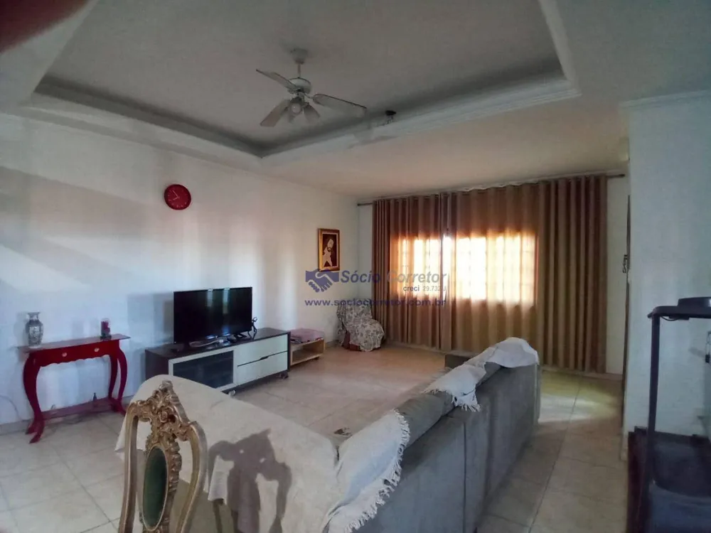 Sobrado, 3 quartos, 553 m² - Foto 3