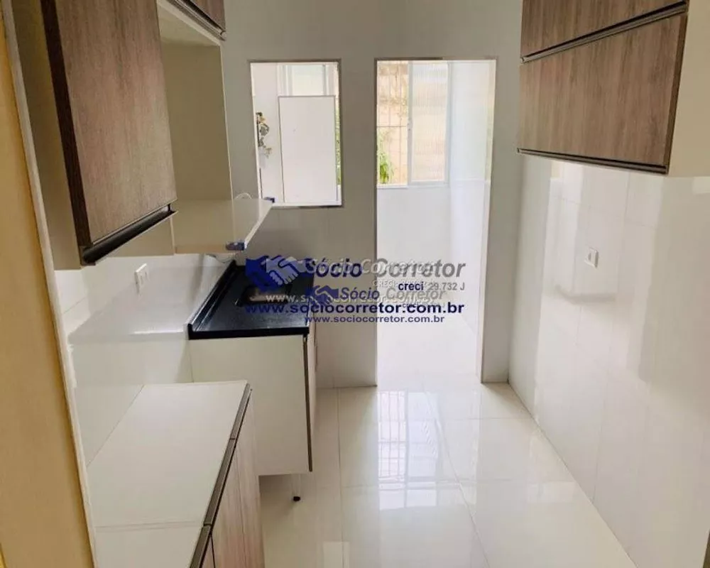 Apartamento à venda com 2 quartos, 66m² - Foto 2