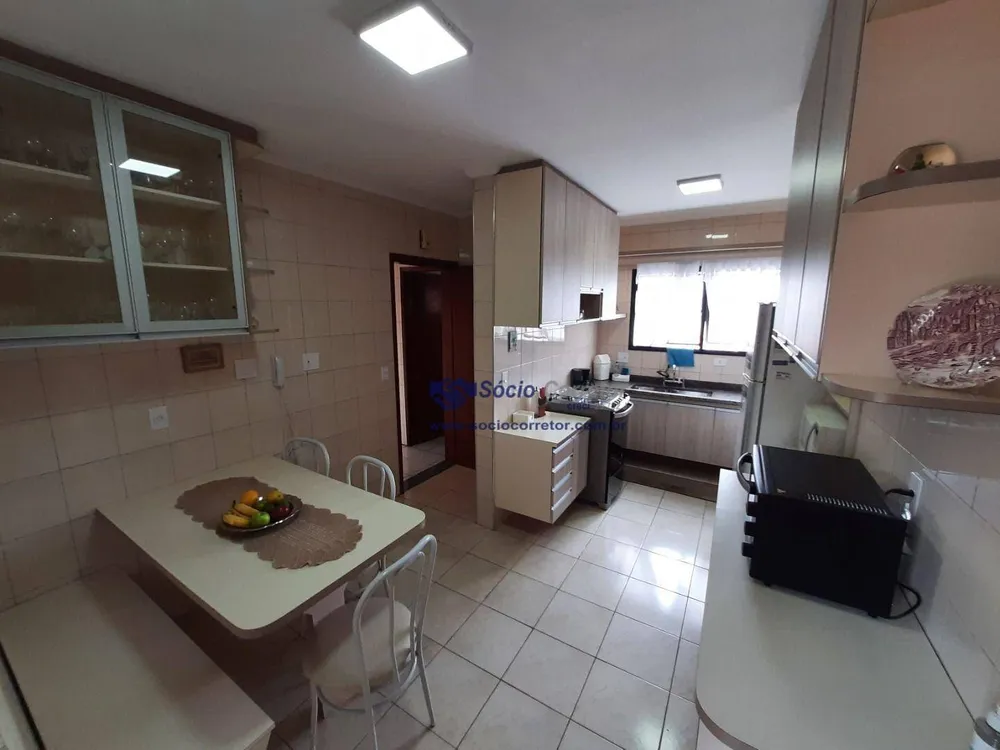 Apartamento, 3 quartos, 121 m² - Foto 3