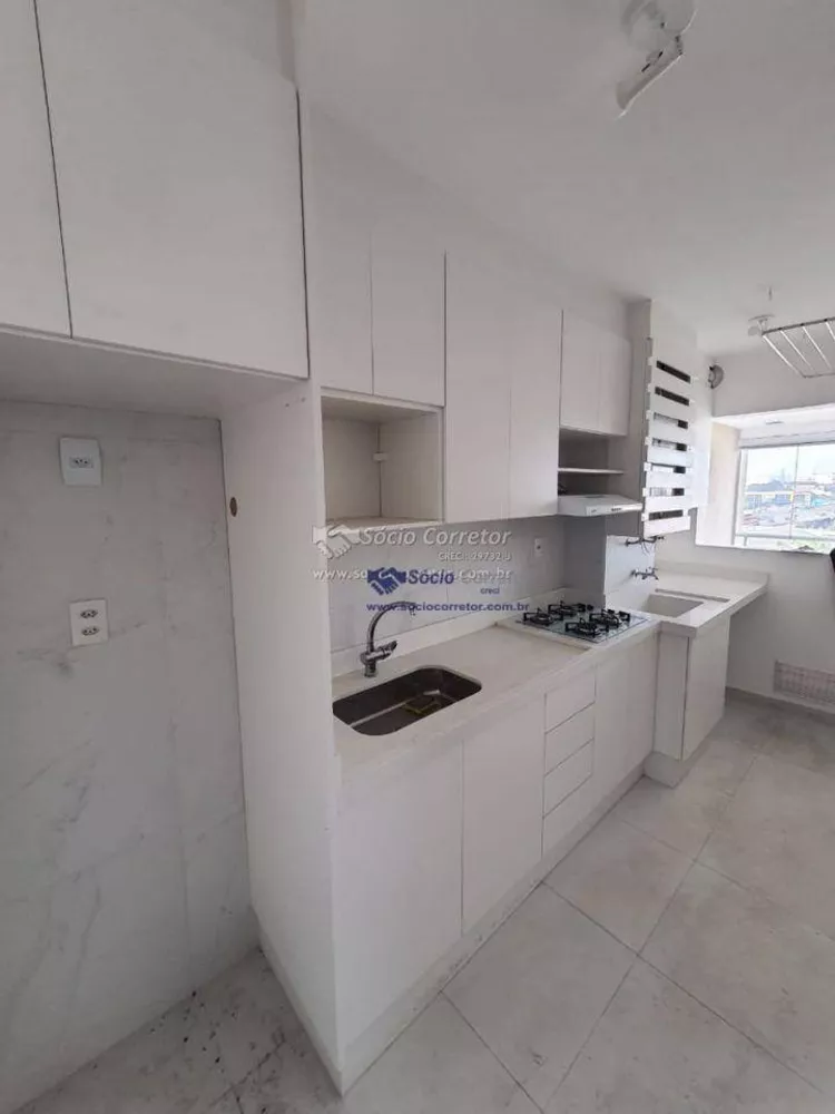 Apartamento à venda com 2 quartos, 74m² - Foto 3