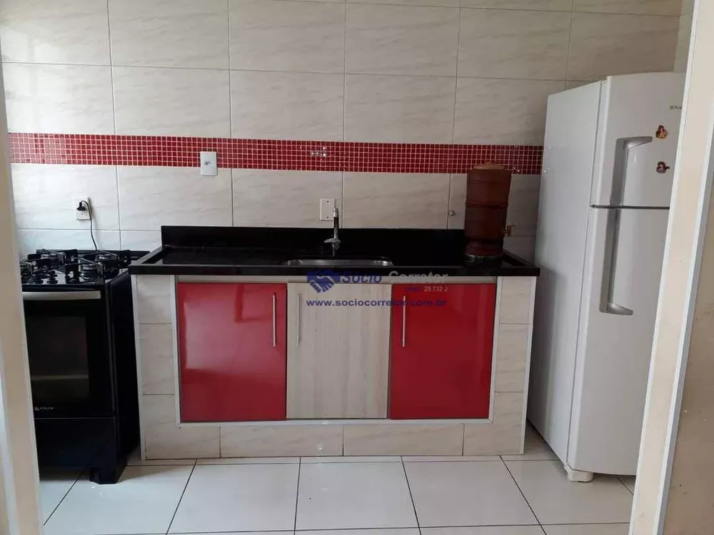 Sobrado à venda com 2 quartos, 97m² - Foto 3