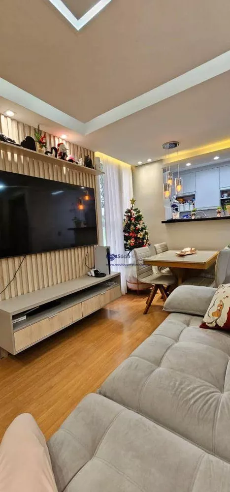 Apartamento à venda com 2 quartos, 38m² - Foto 4