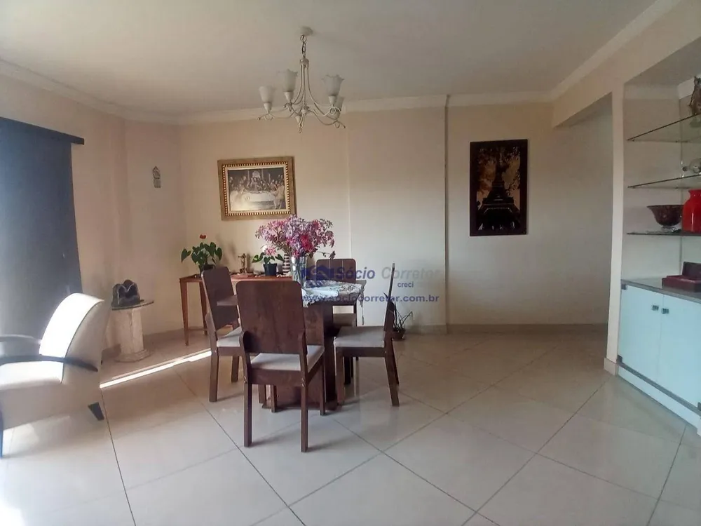 Apartamento, 3 quartos, 130 m² - Foto 2