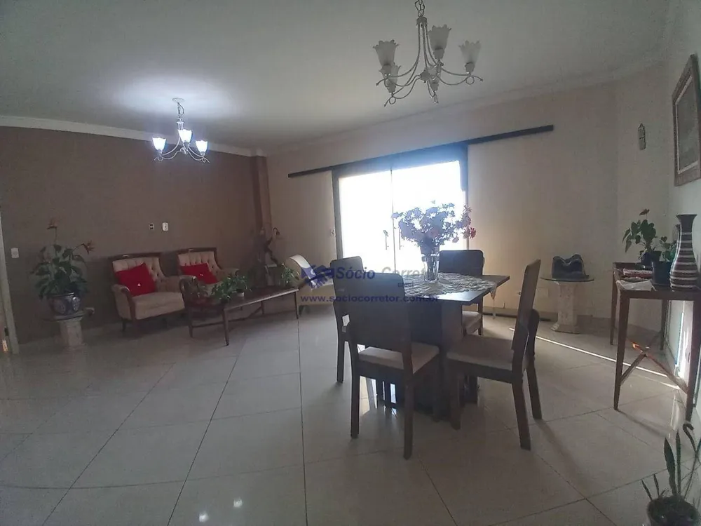 Apartamento, 3 quartos, 130 m² - Foto 3