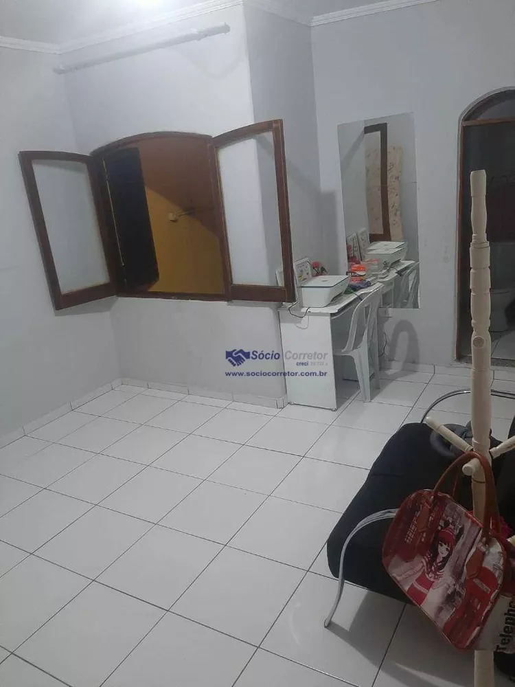 Sobrado à venda com 3 quartos, 75m² - Foto 4