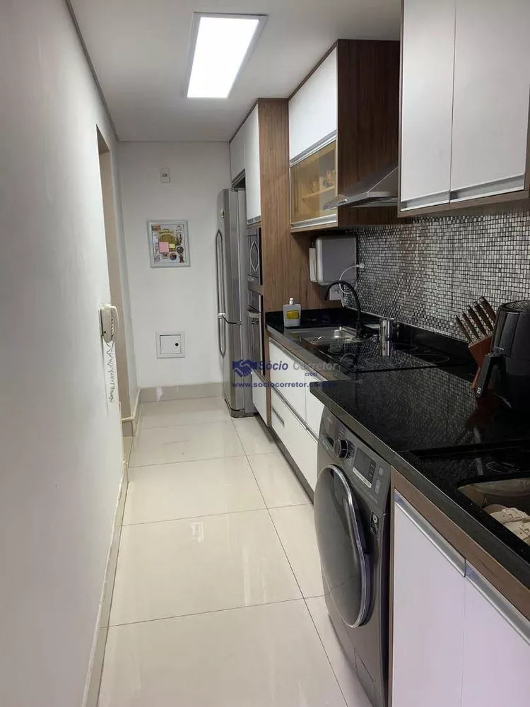 Apartamento à venda com 2 quartos, 62m² - Foto 8