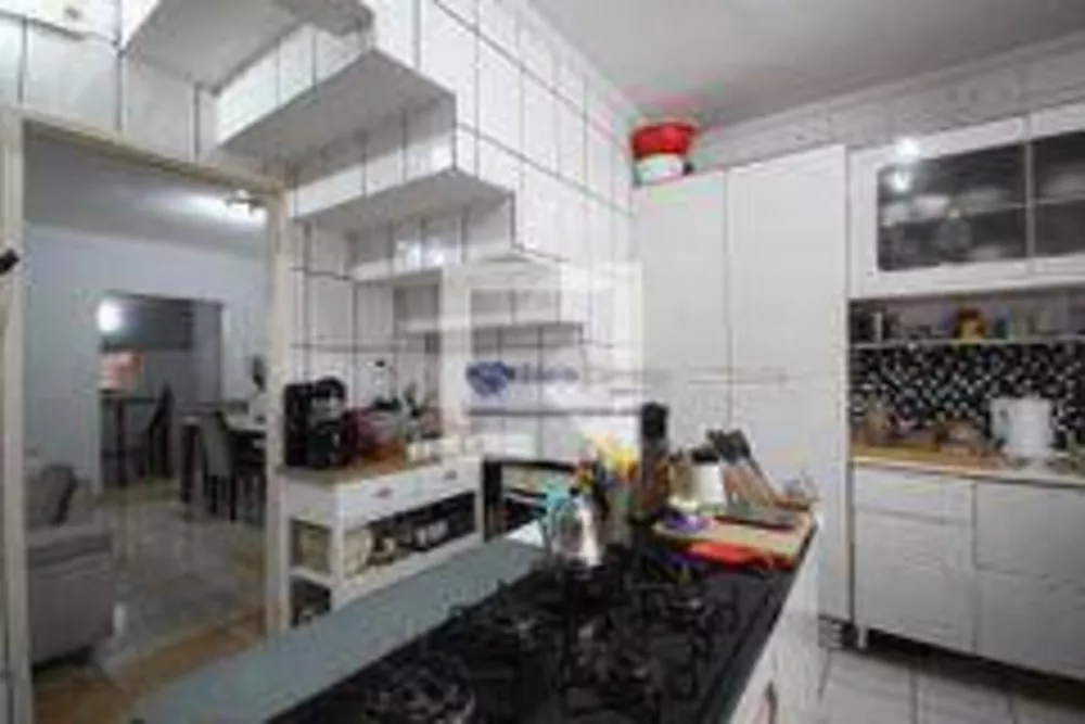 Sobrado à venda com 3 quartos, 180m² - Foto 6