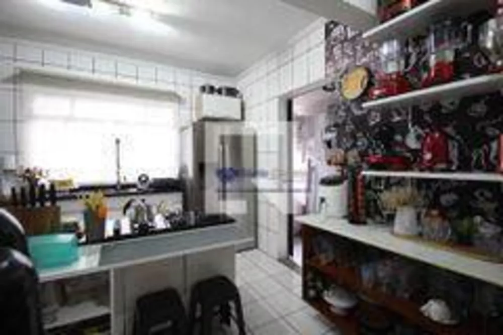 Sobrado à venda com 3 quartos, 180m² - Foto 8