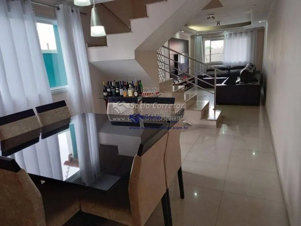 Casa, 4 quartos, 220 m² - Foto 2