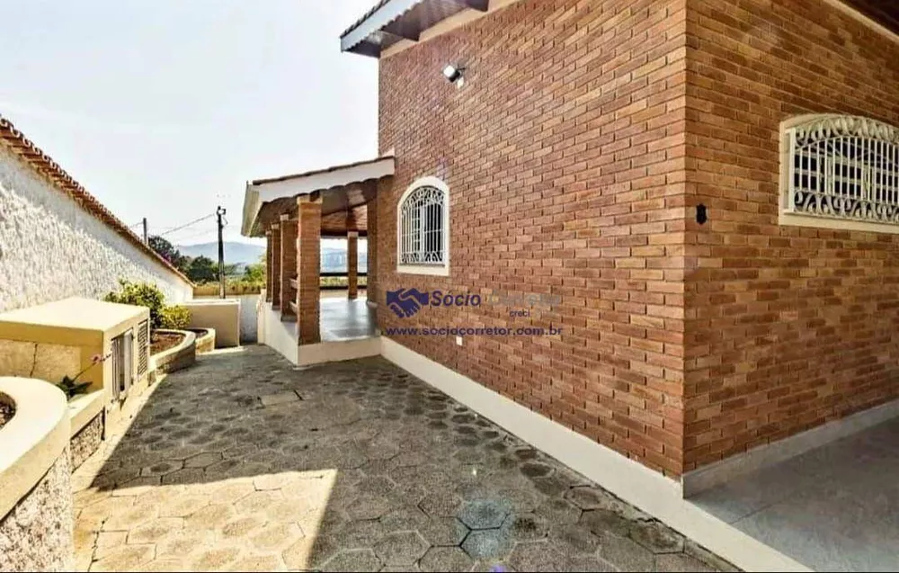 Casa de Condomínio à venda com 3 quartos, 273m² - Foto 5