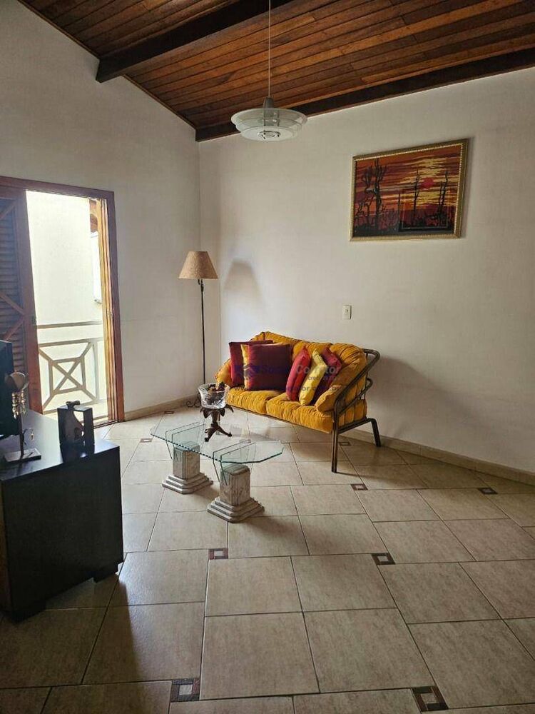 Sobrado, 3 quartos, 176 m² - Foto 2